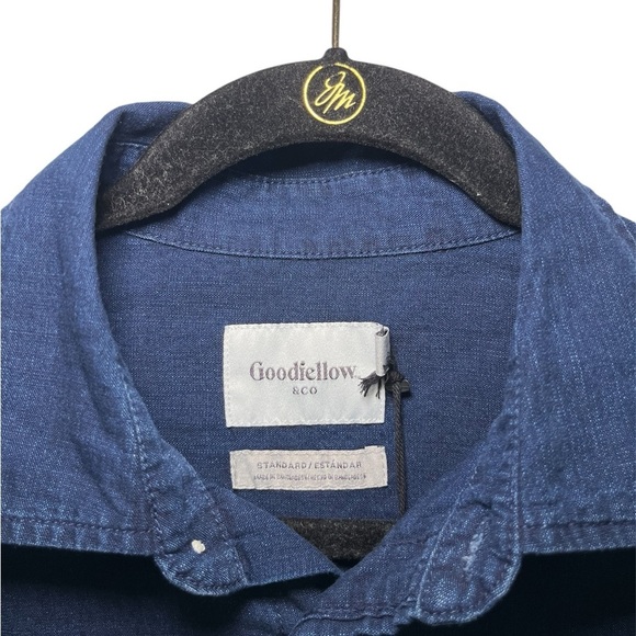 Goodfellow & Co Dark Wash Button Down Denim Shirt Women's Size: Small - Picture 2 of 4
